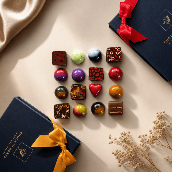 CONNOISSEUR'S SELECTION - Bonbons & Pralines · 16 pieces Gift Box